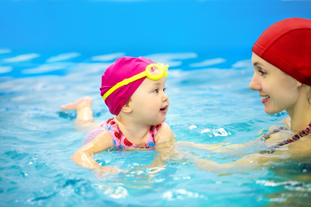 Le Torri Del Garda Familyspa Resort ตอร์รีเดลเบนาโก ภายนอก รูปภาพ
