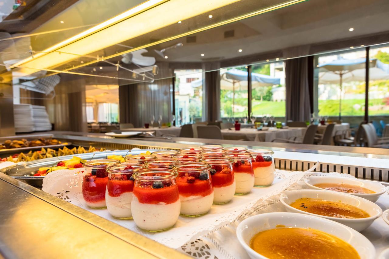 Le Torri Del Garda Familyspa Resort ตอร์รีเดลเบนาโก ภายนอก รูปภาพ